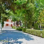 Gridi- Me Qera Appartement *