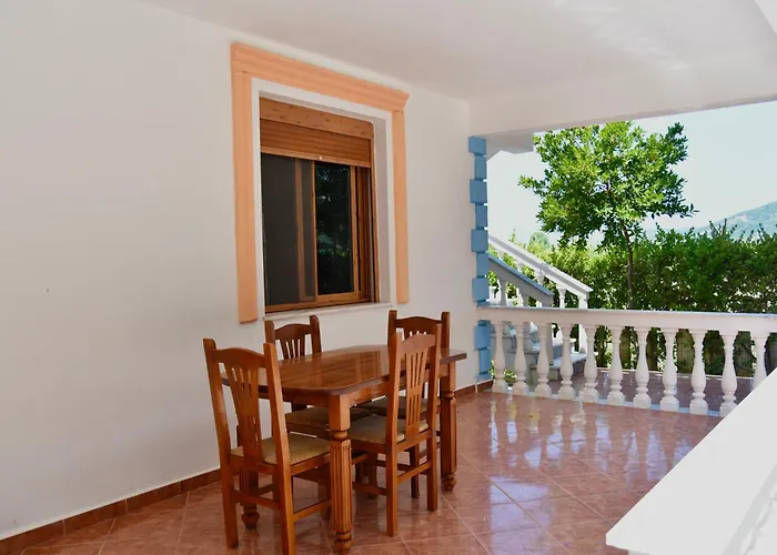 Gridi- Me Qera Apartmán