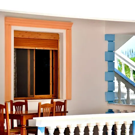 Apartment Gridi- Me Qera