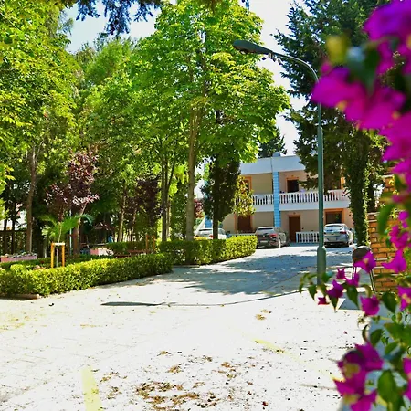 Apartment Gridi- Me Qera Spille