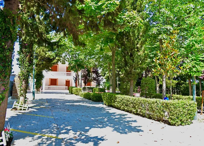 Gridi- Me Qera Apartman *